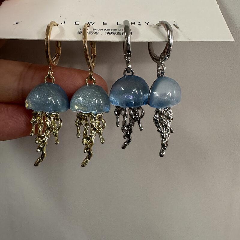 Cute Blue Jellyfish Ocean Pend - Women'S Emo Accessories recension och pris